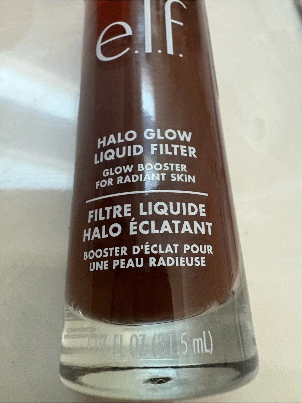 e.l.f. Halo Glow Liquid Filter — Peach Cap, Warm Brown Shade